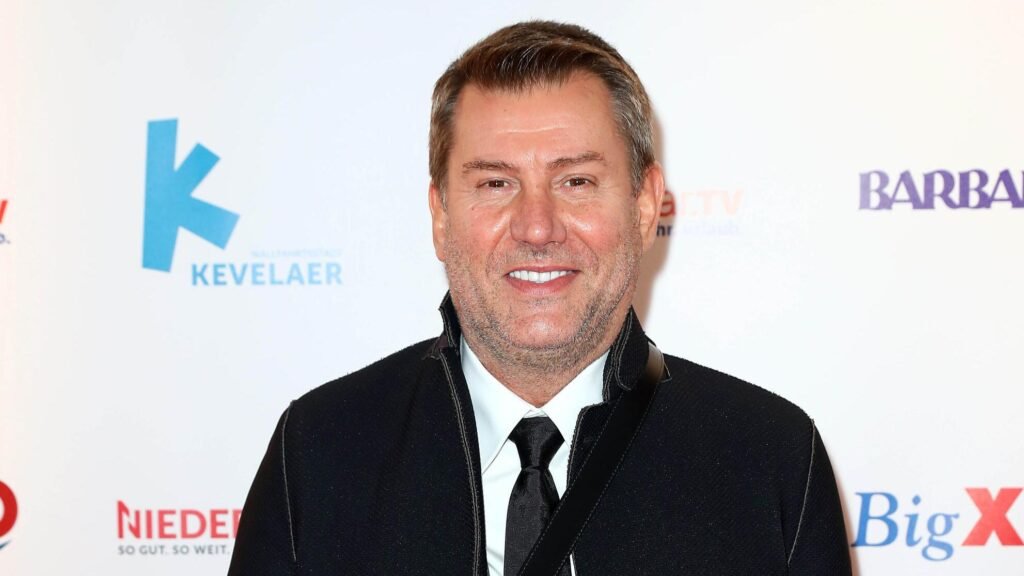 Jens Riewa Ehemann – Gibt es einen Mann an der Seite des Tagesschau-Sprechers? Privatleben, Partner, Karriere und Fakten jens riewa ehemann